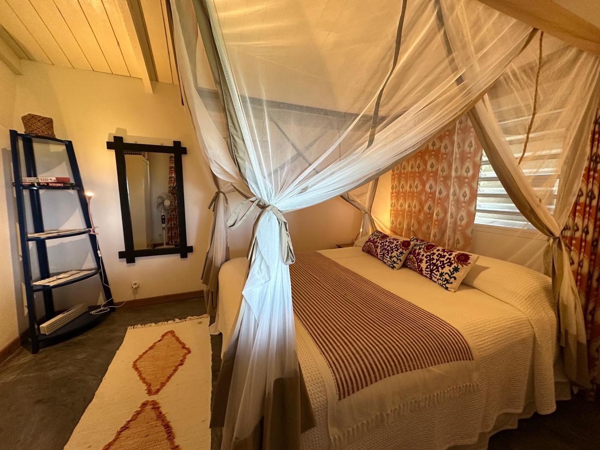 Madirokely House Nosy Be Villa Ambatoloaka  Buitenkant foto